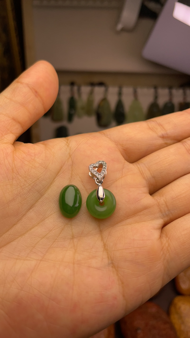 天然碧玉配饰戒指面平安扣一百元任选其一