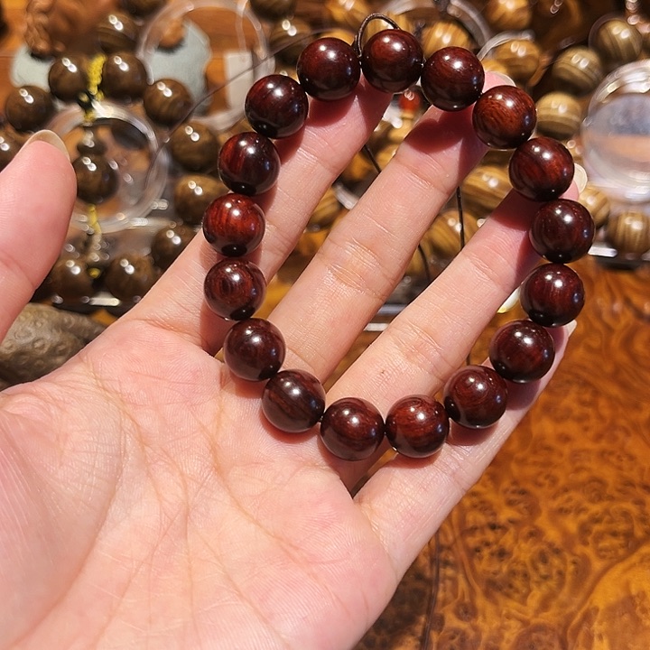 【闪购商品】小叶紫檀佛珠，。，，，