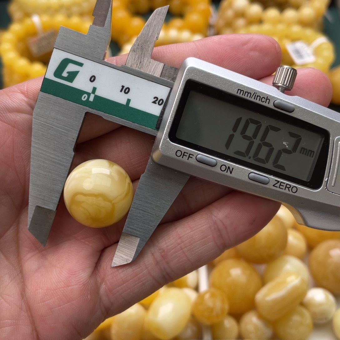 蜜蜡珠宝奇石未镶嵌4.2