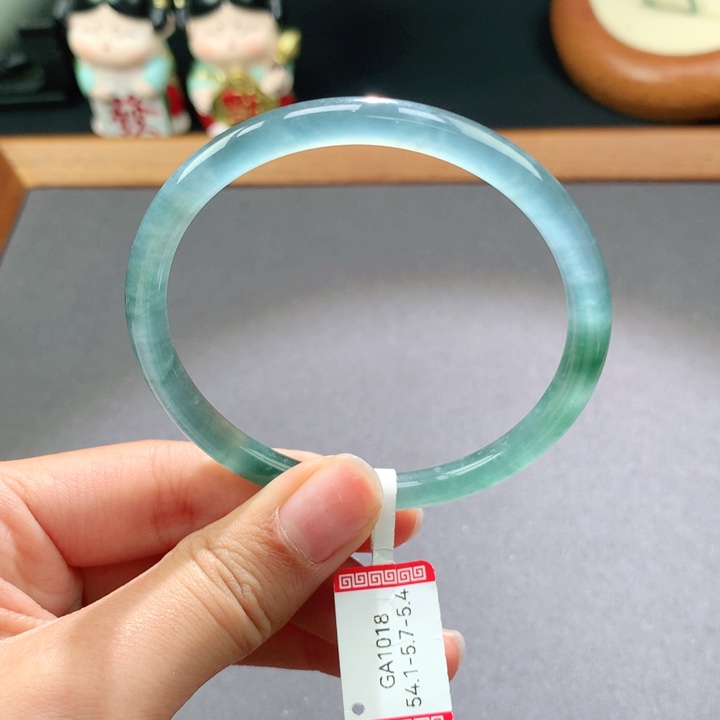 翡翠手镯未镶嵌天然翡翠手镯叮当镯