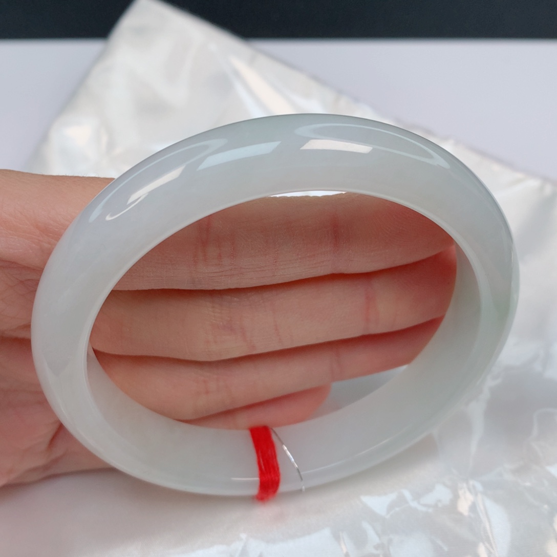 翡翠手镯未镶嵌62.1正圈