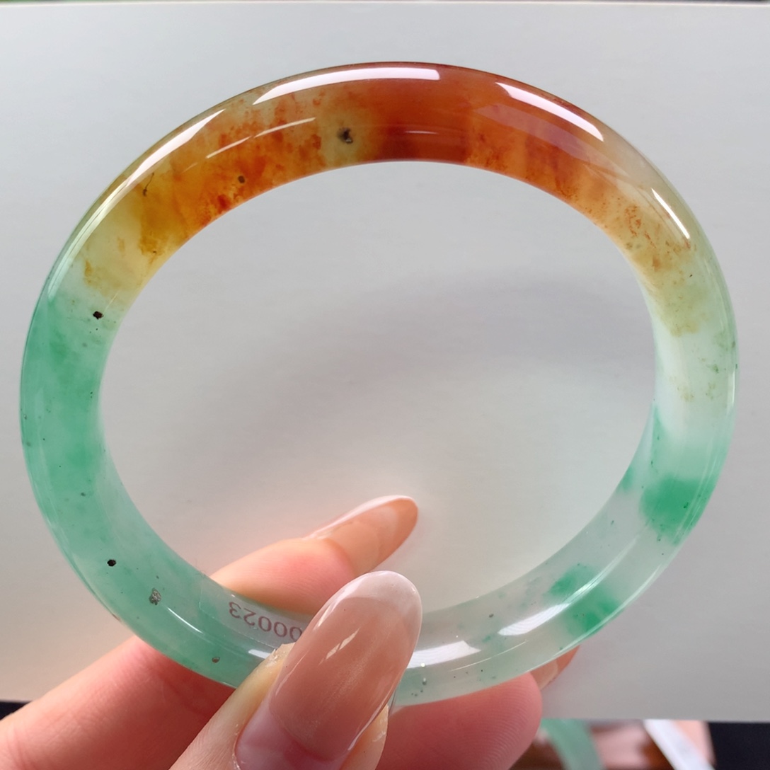 石英质玉未镶嵌手镯