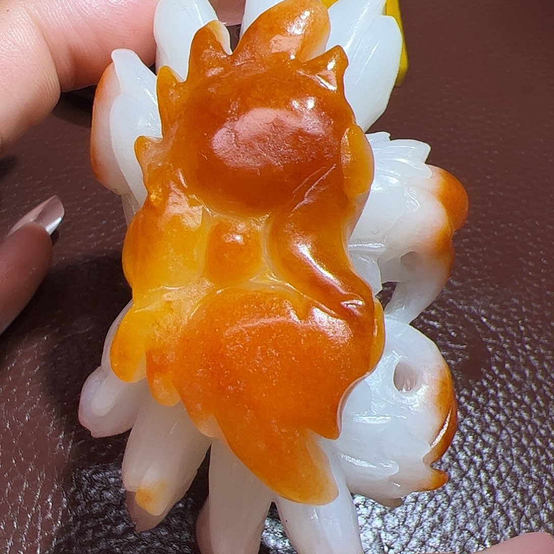 心***神和田玉未镶嵌颈饰