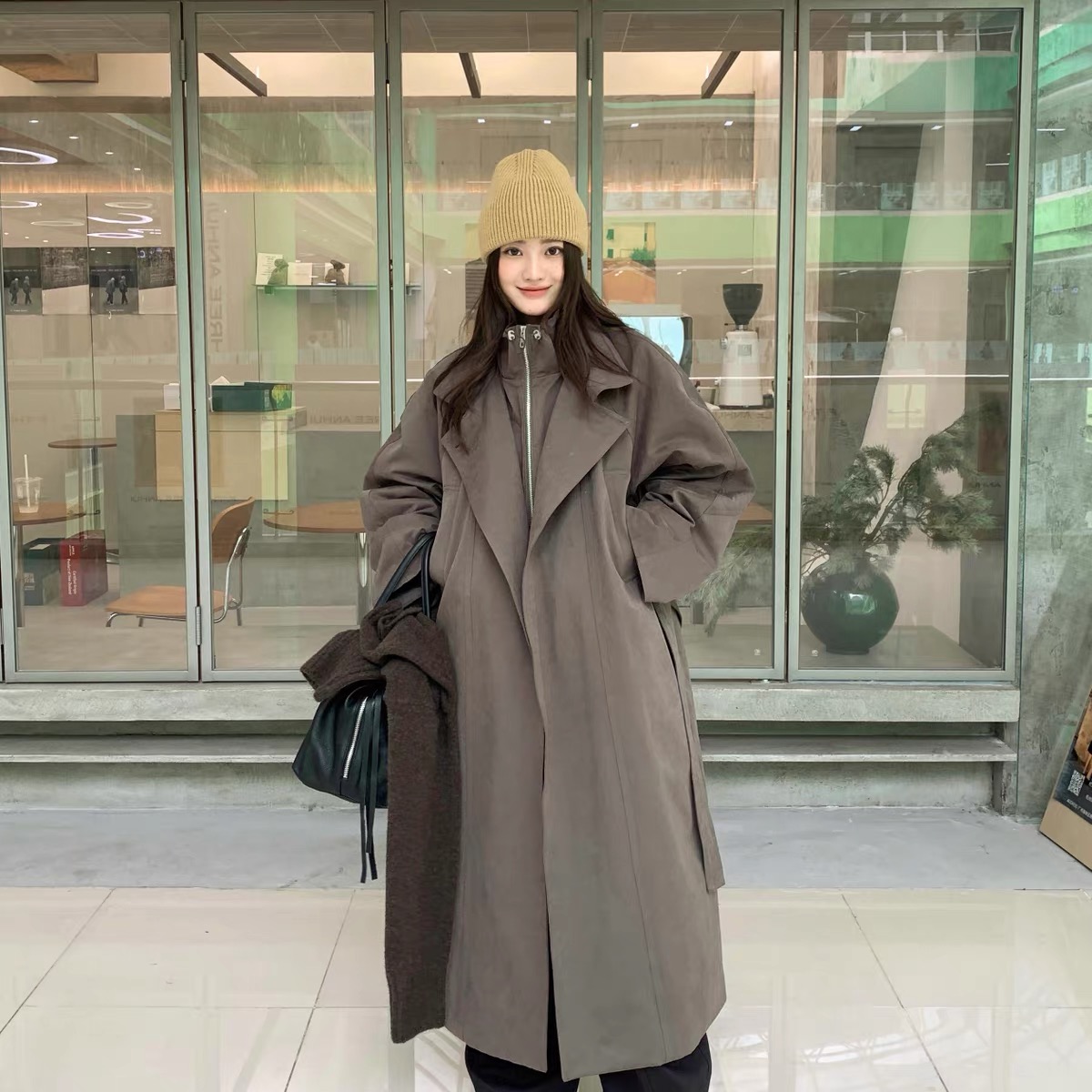 设计感冬季假两件百搭时尚阔版高级感加厚保暖长款风衣外套女