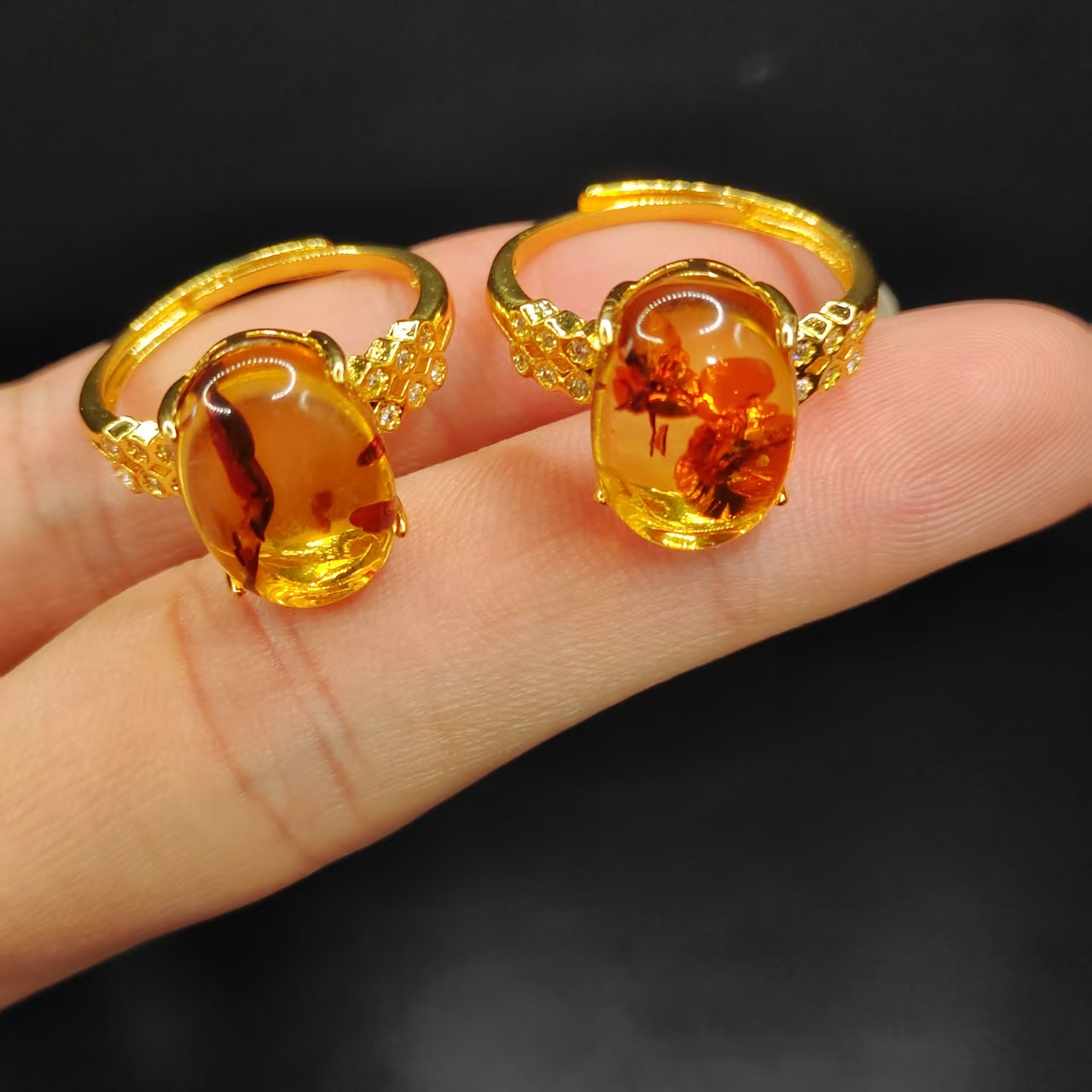 【龙龙严选】琥珀蛋面戒指Y20【多样性发其一】约13-9-3mm