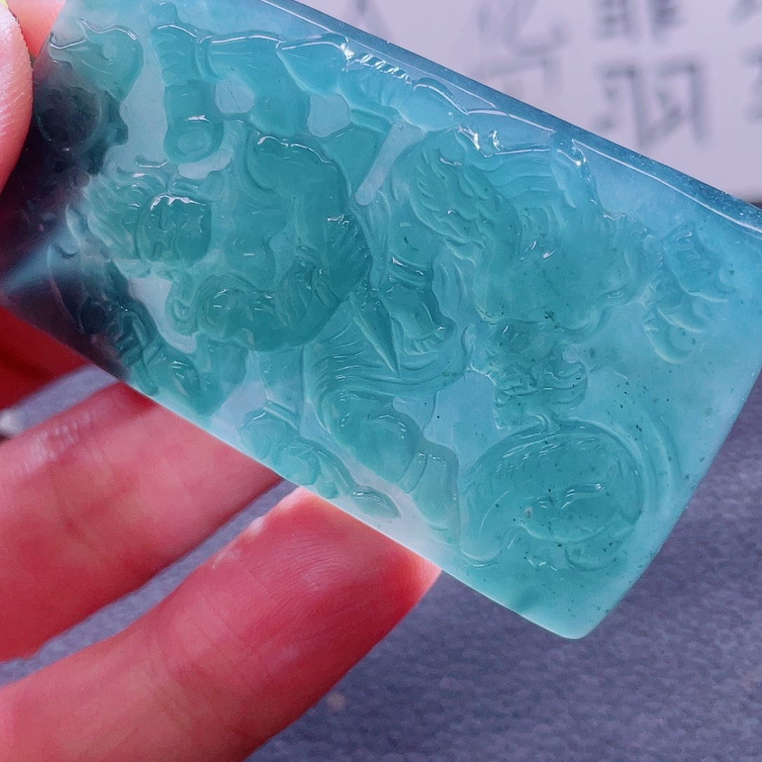 翡翠未镶嵌颈饰8587982798