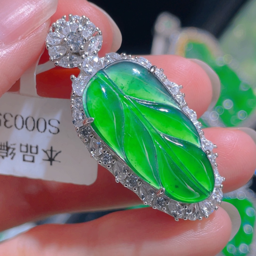 翡翠吊坠(不含链)银S925镶嵌