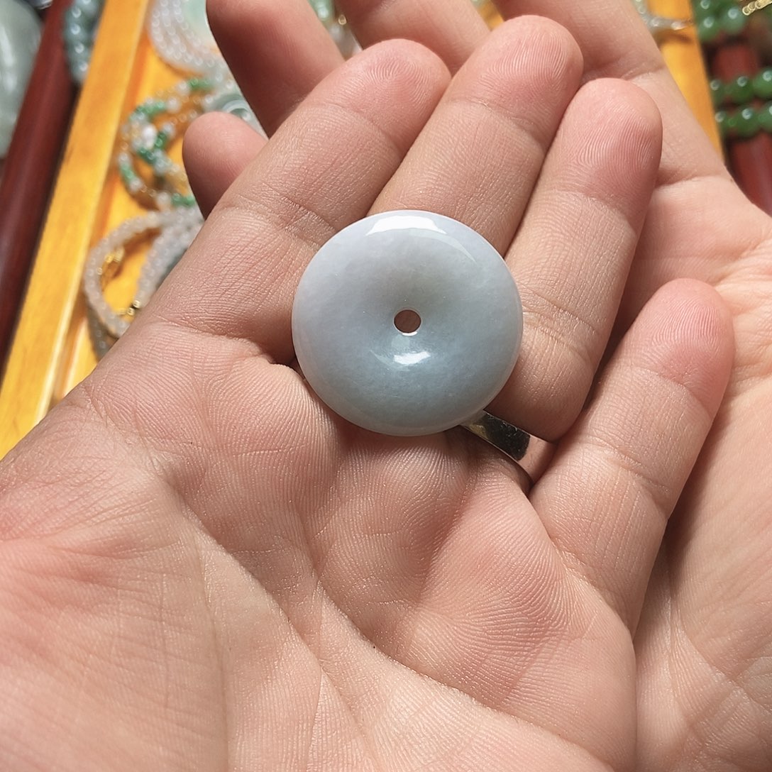 翡翠未镶嵌颈饰翡翠平安扣