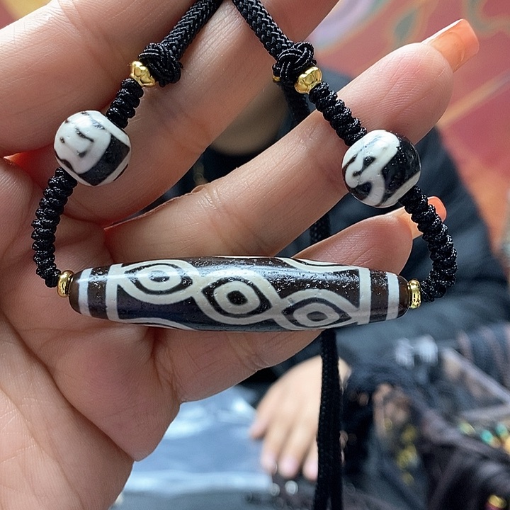 玛瑙/玉髓颈饰合金