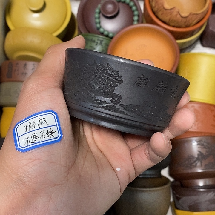 瑕疵不退不换介意勿拍