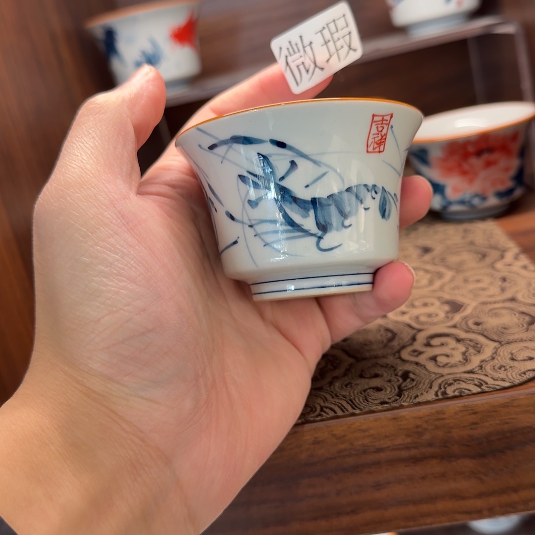 釉下手绘茶具微瑕