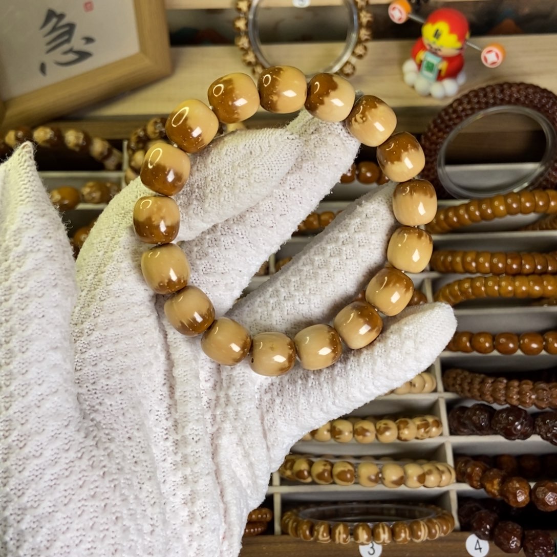 紫金鼠手串半山水桶珠