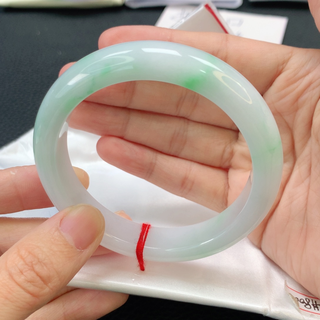 翡翠手镯未镶嵌缅甸56.8