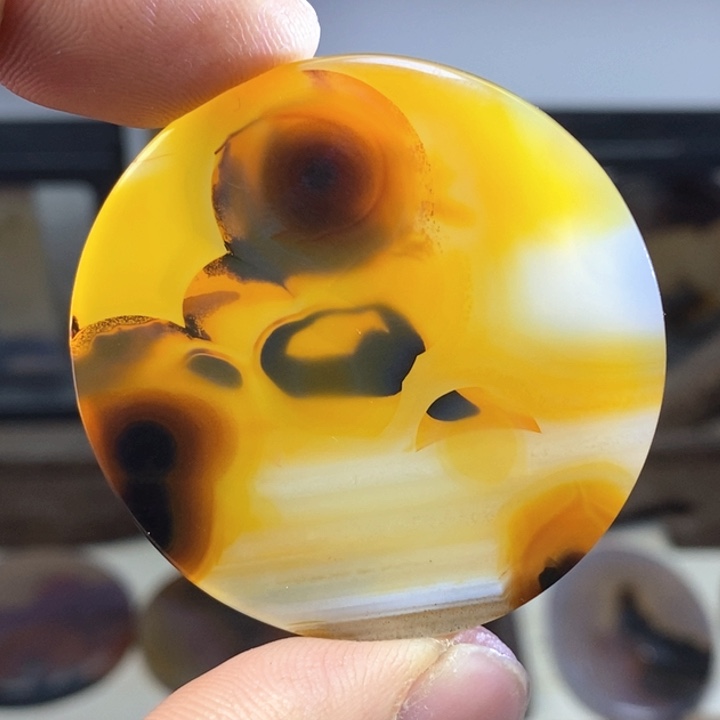 玛瑙/玉髓颈饰未镶嵌