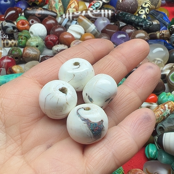 狂***雨玛瑙/玉髓未镶嵌颈饰