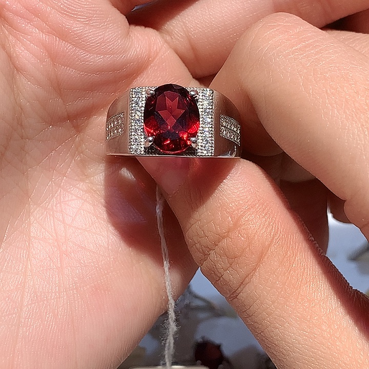 银S925镶嵌戒指石榴石