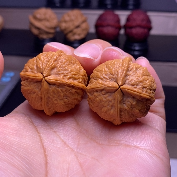 文玩核桃把件小四喜四楞10