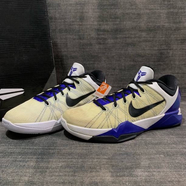 43码/科比7 Concord 康扣 白紫 全新 仅试穿 带原盒 篮球鞋