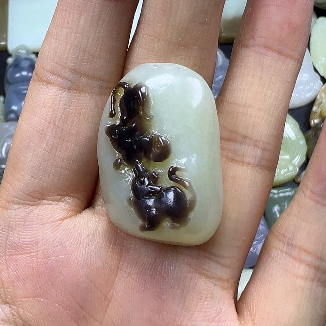 和田玉未镶嵌吊坠(不含链)