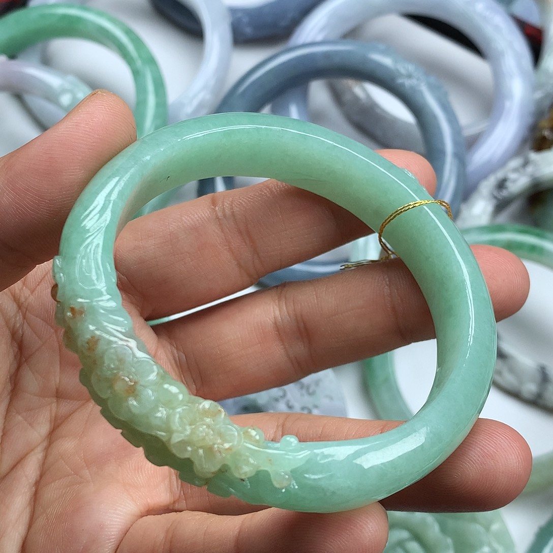 翡翠未镶嵌手镯天然翡翠56.2