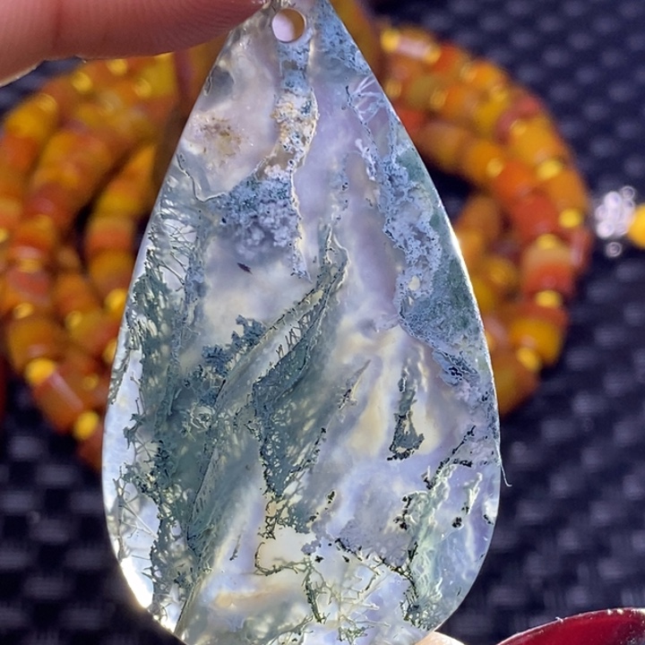 玛瑙/玉髓颈饰未镶嵌
