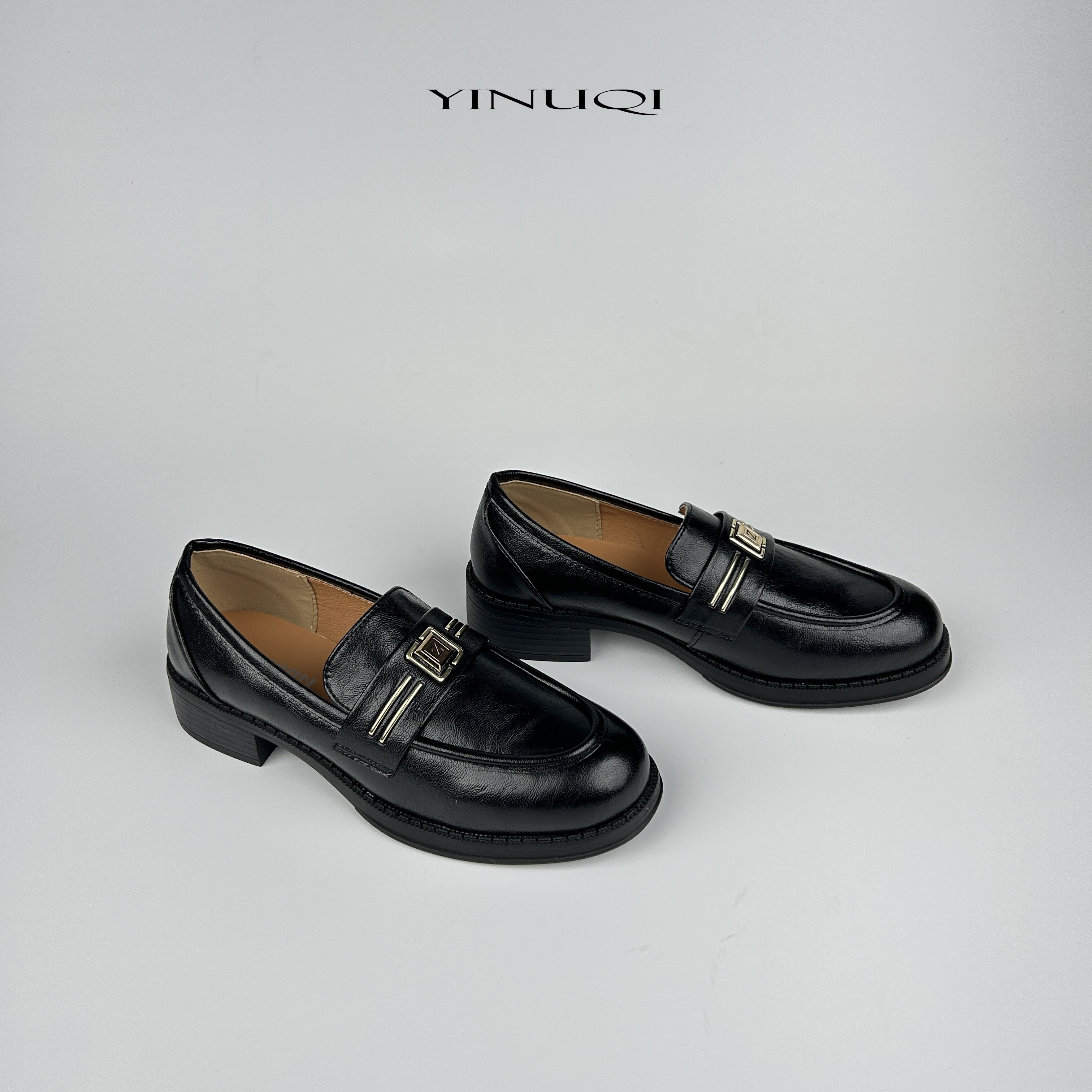 TH6601-2/牛皮/4cm/yinuqi山茶花新款增高休闲百搭乐福鞋