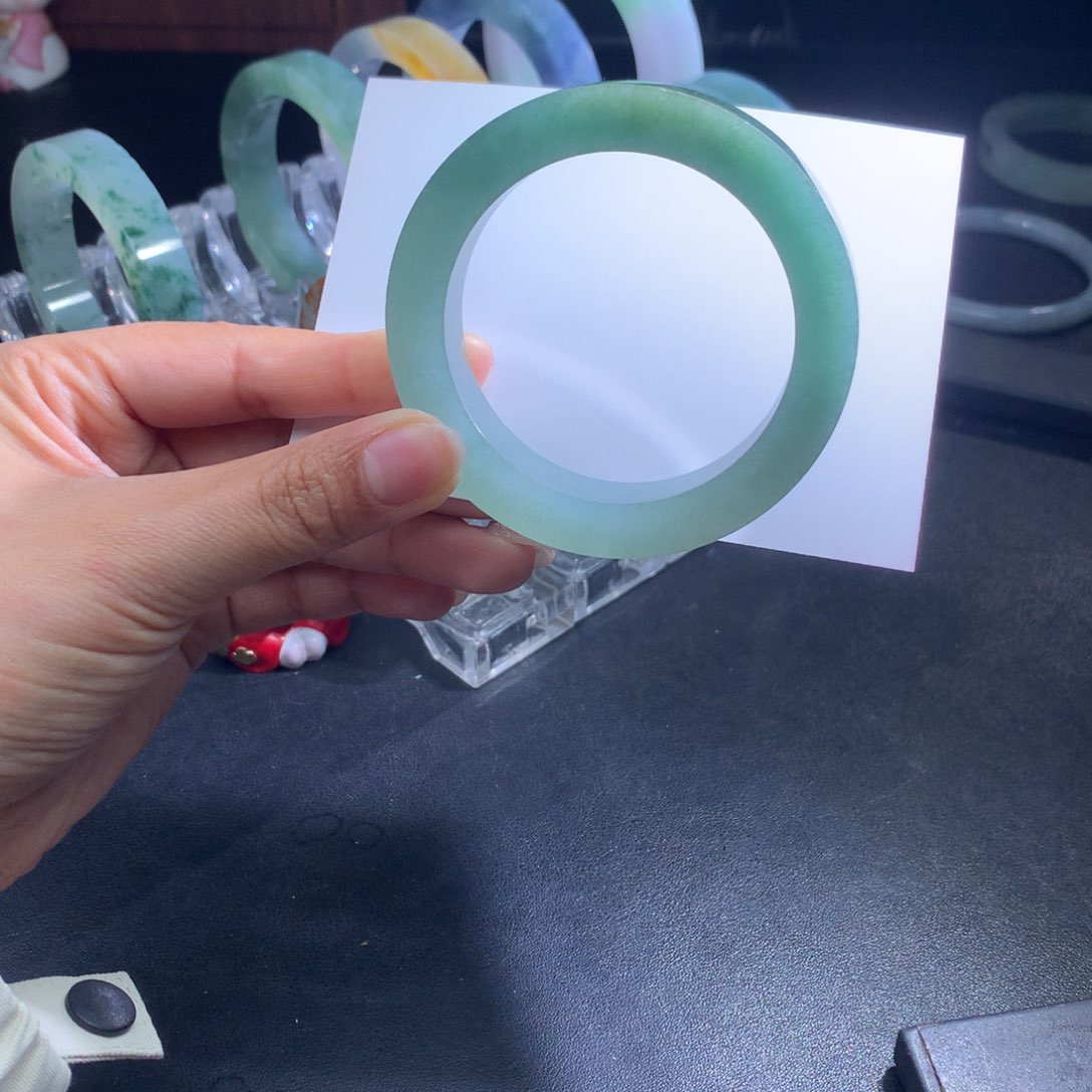 定制翡翠手镯未镶嵌