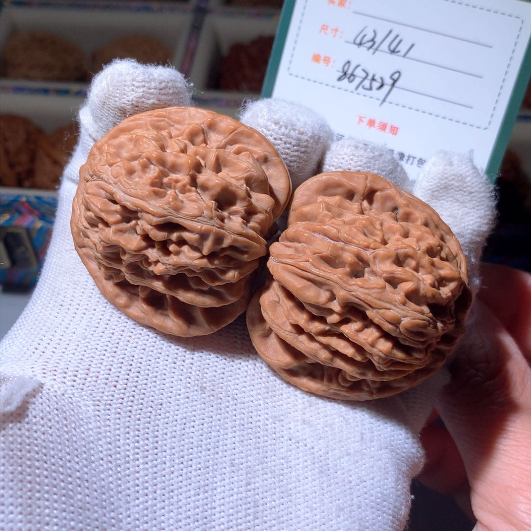 文玩核桃把件四座楼41