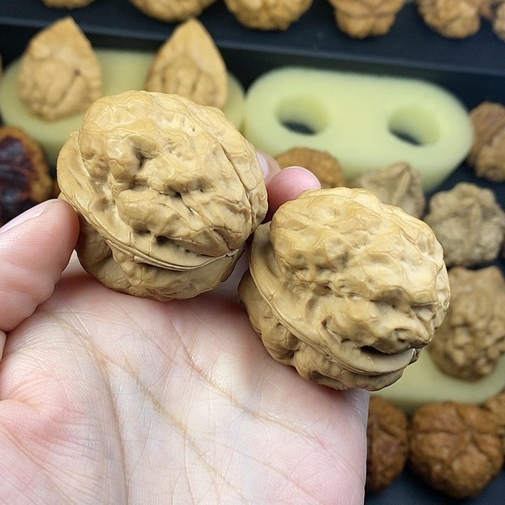 文玩核桃吊坠天*金蟾疙瘩40