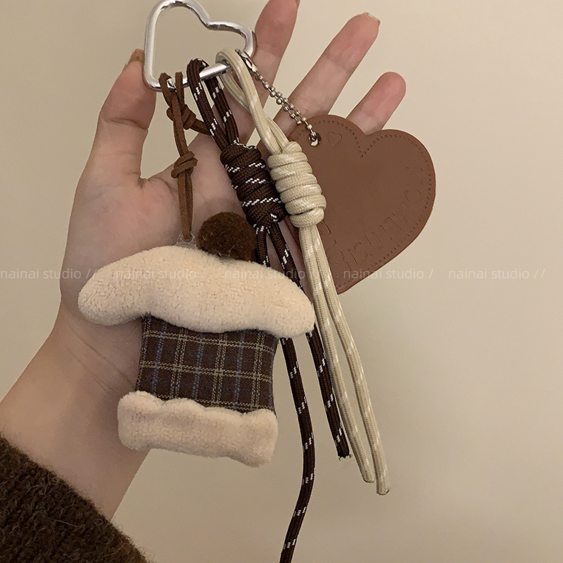 格子小熊挂件~毛绒皮革爱心miu系风手绳挂饰