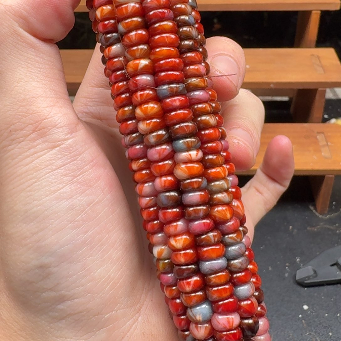 大****七彩宝石文玩玉米