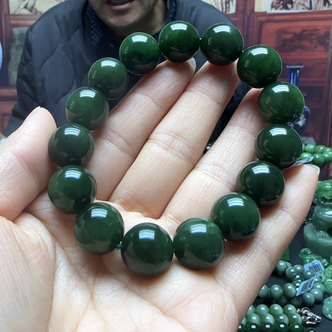 和田玉手串未镶嵌