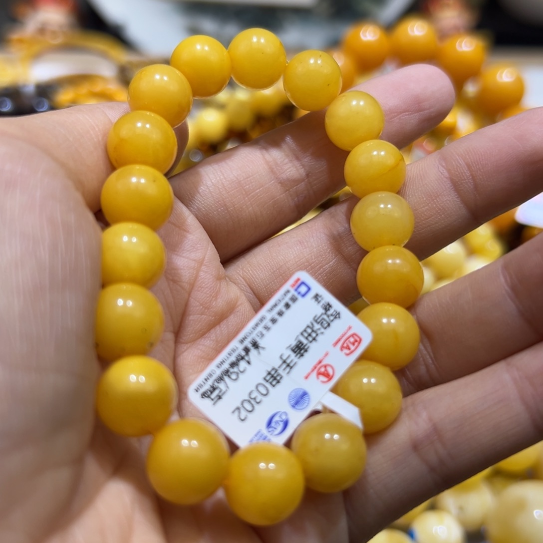 琥珀珠宝奇石未镶嵌