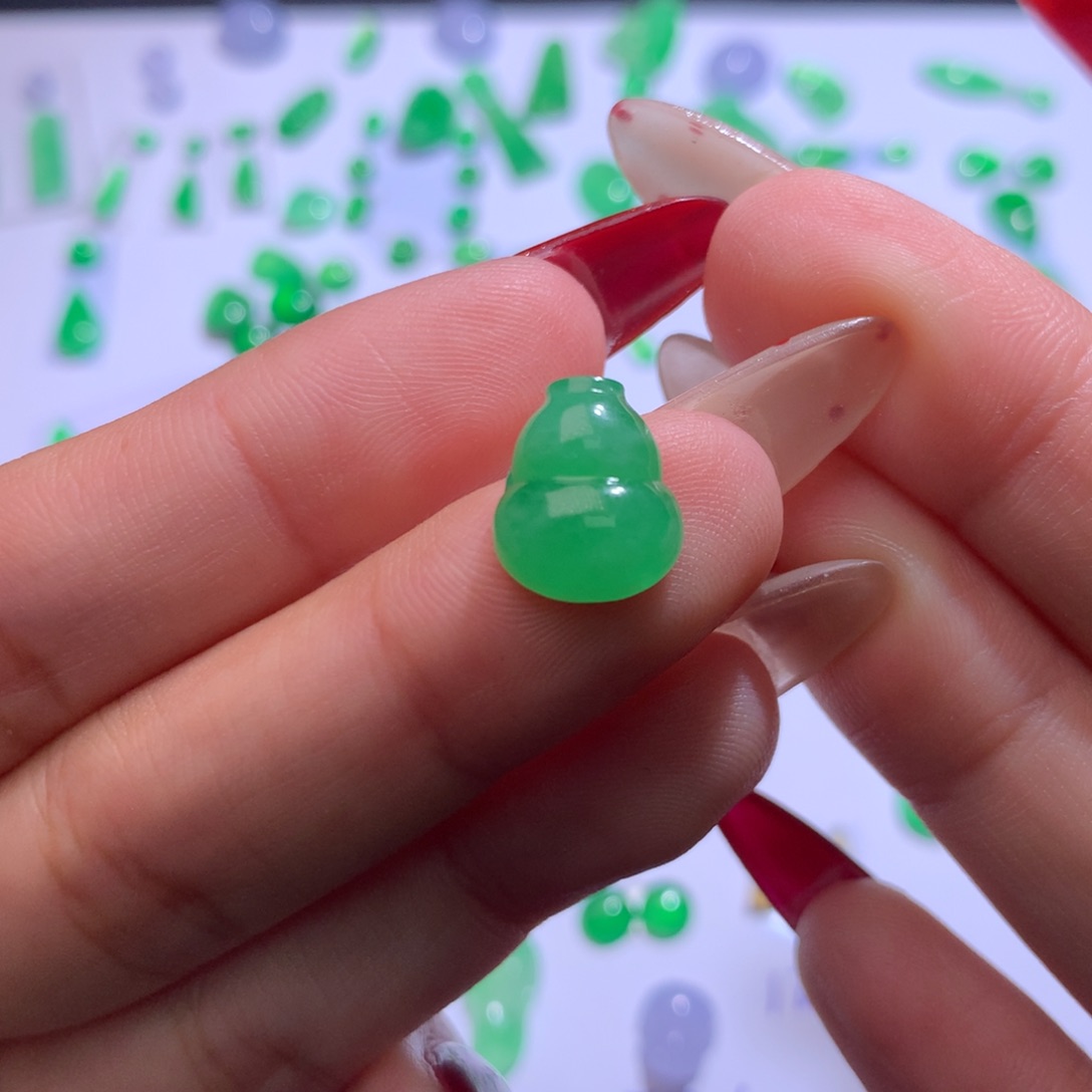 颈饰未镶嵌翡翠葫芦