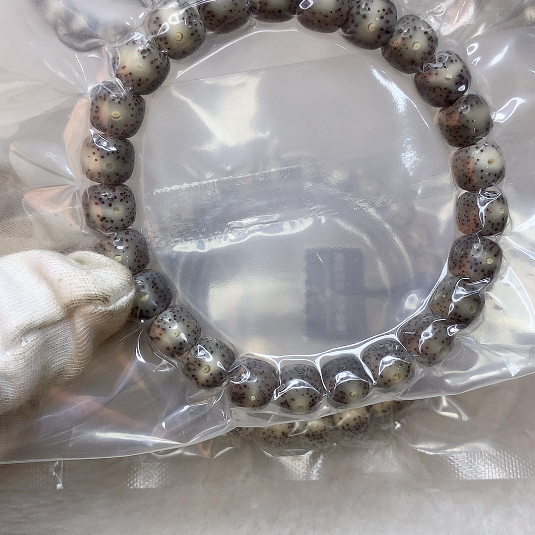 星月菩提手串13号一线天黑冰9×8