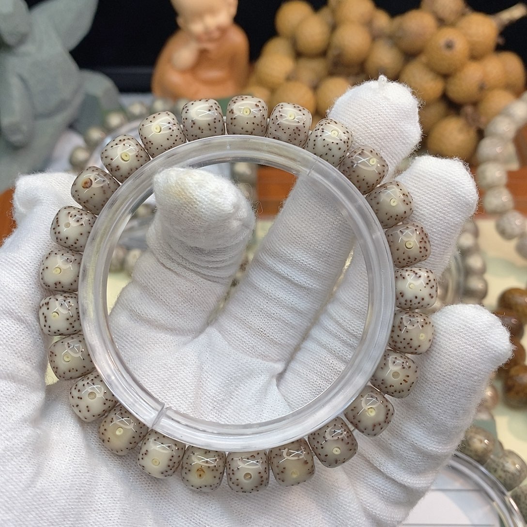 星月菩提吊坠a110000000