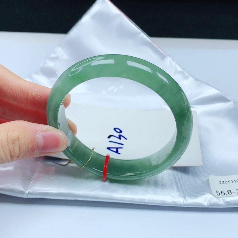 【闪购商品】翡翠手镯未镶嵌天然缅甸a货手镯55+