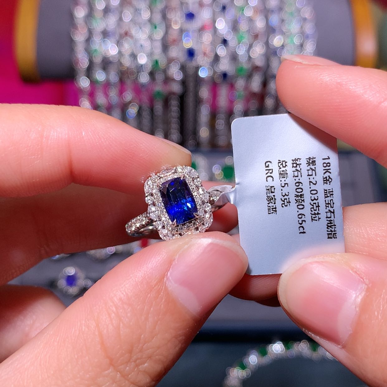 【闪购商品】蓝宝石戒指18K金镶嵌
