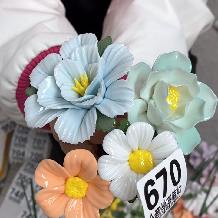 摆件陶瓷材料研究