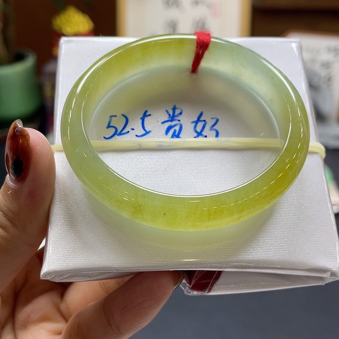 翡翠未镶嵌手镯34号