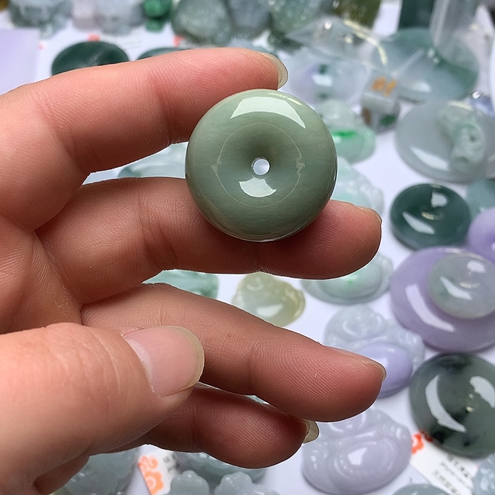 翡翠未镶嵌颈饰天然翡翠