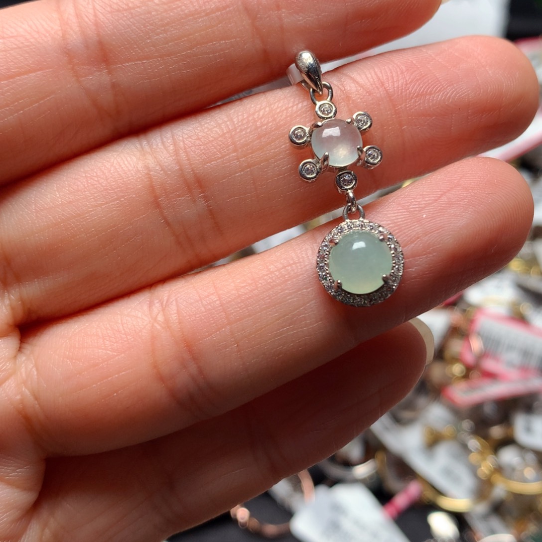 翡翠戒指银S925镶嵌天然翡翠吊坠