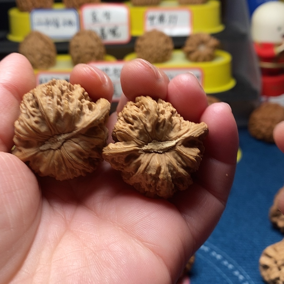 文玩核桃吊坠密文