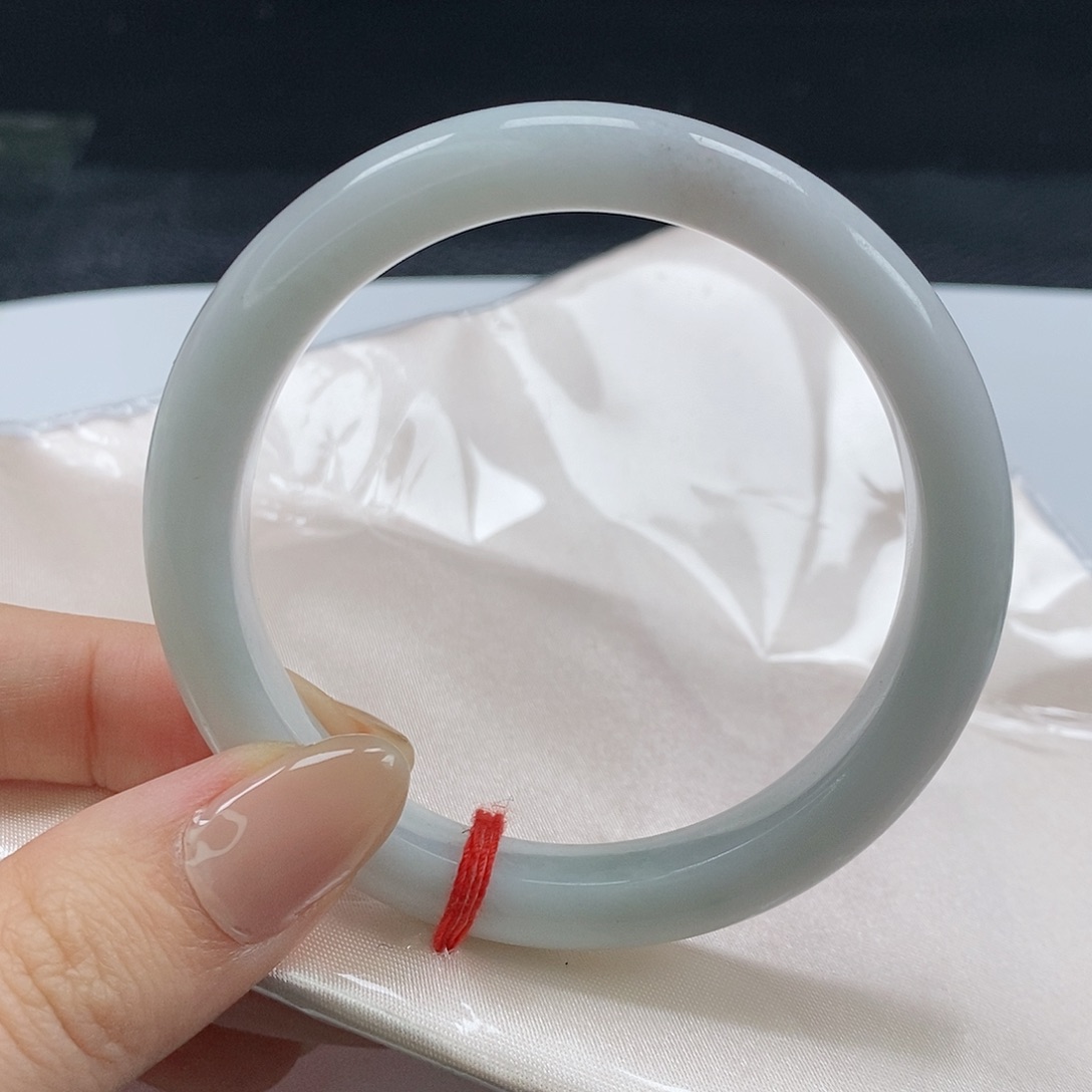 【闪购商品】翡翠手镯未镶嵌226号