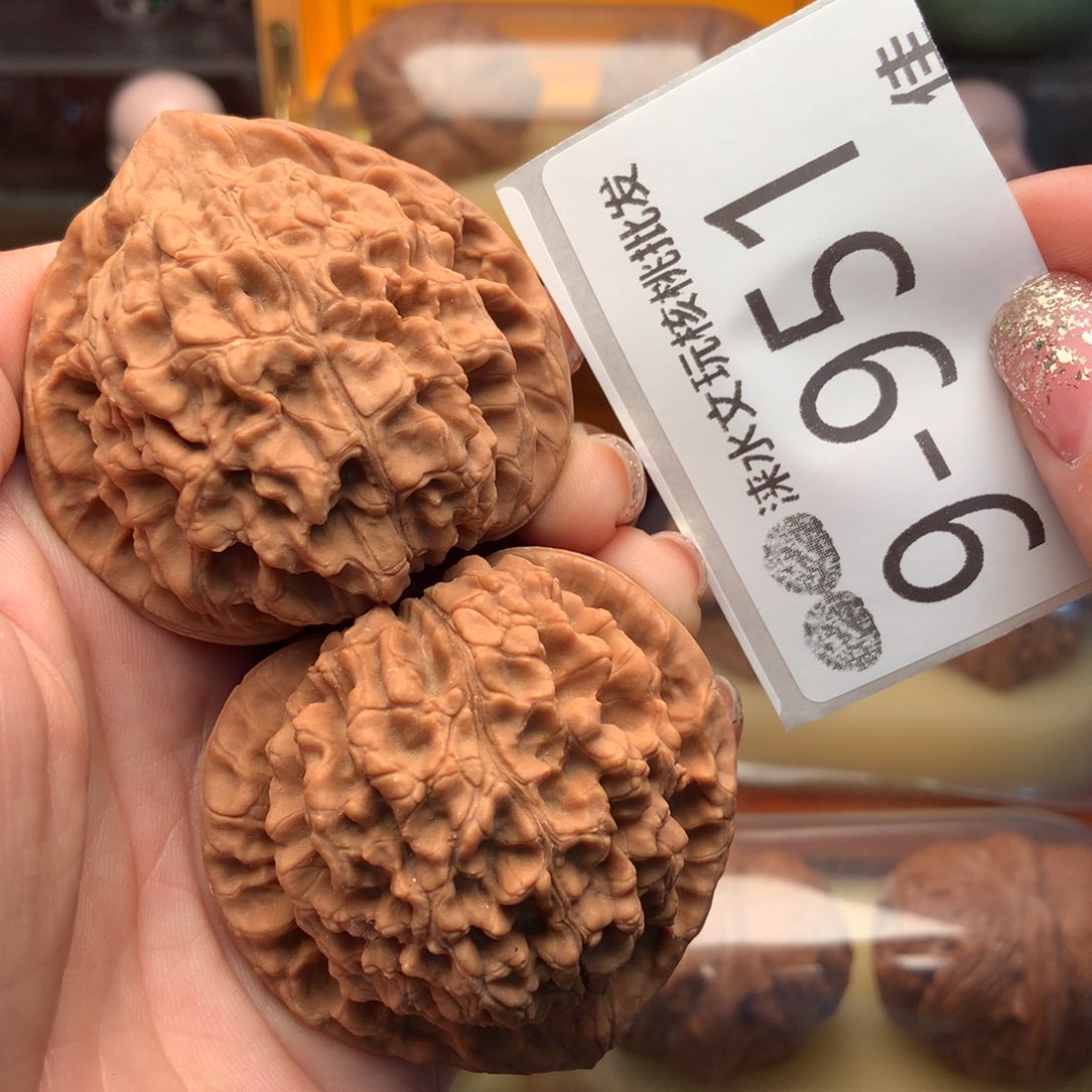 文玩核桃把件50官帽 