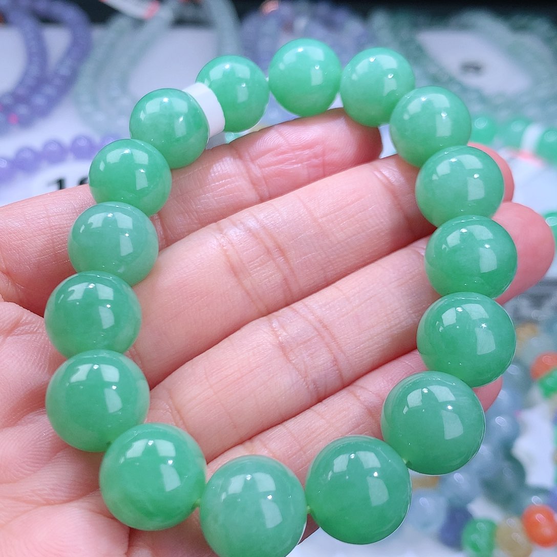 翡翠手链未镶嵌卡12.4mm