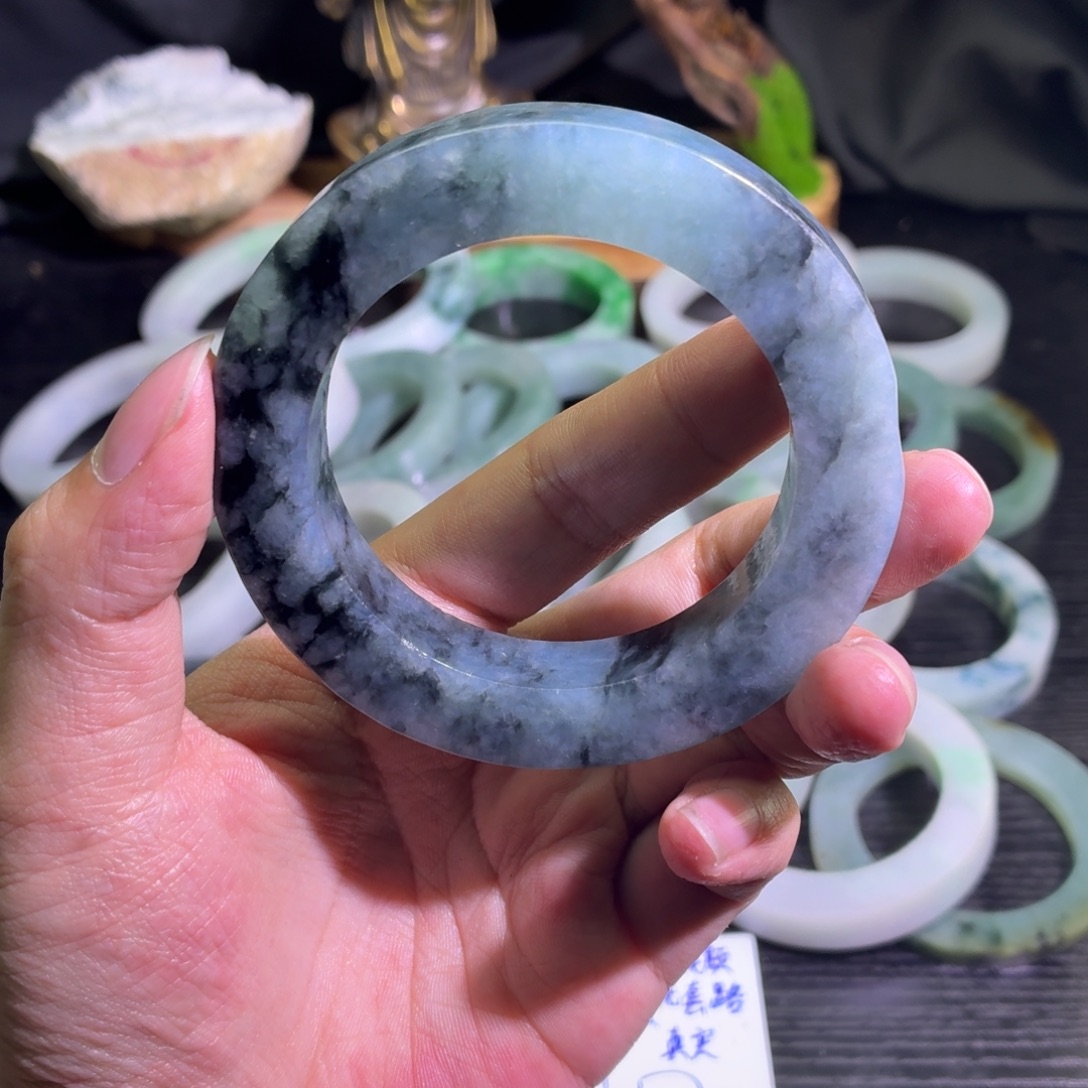 定制翡翠未镶嵌天然翡翠A货毛胚手镯定制