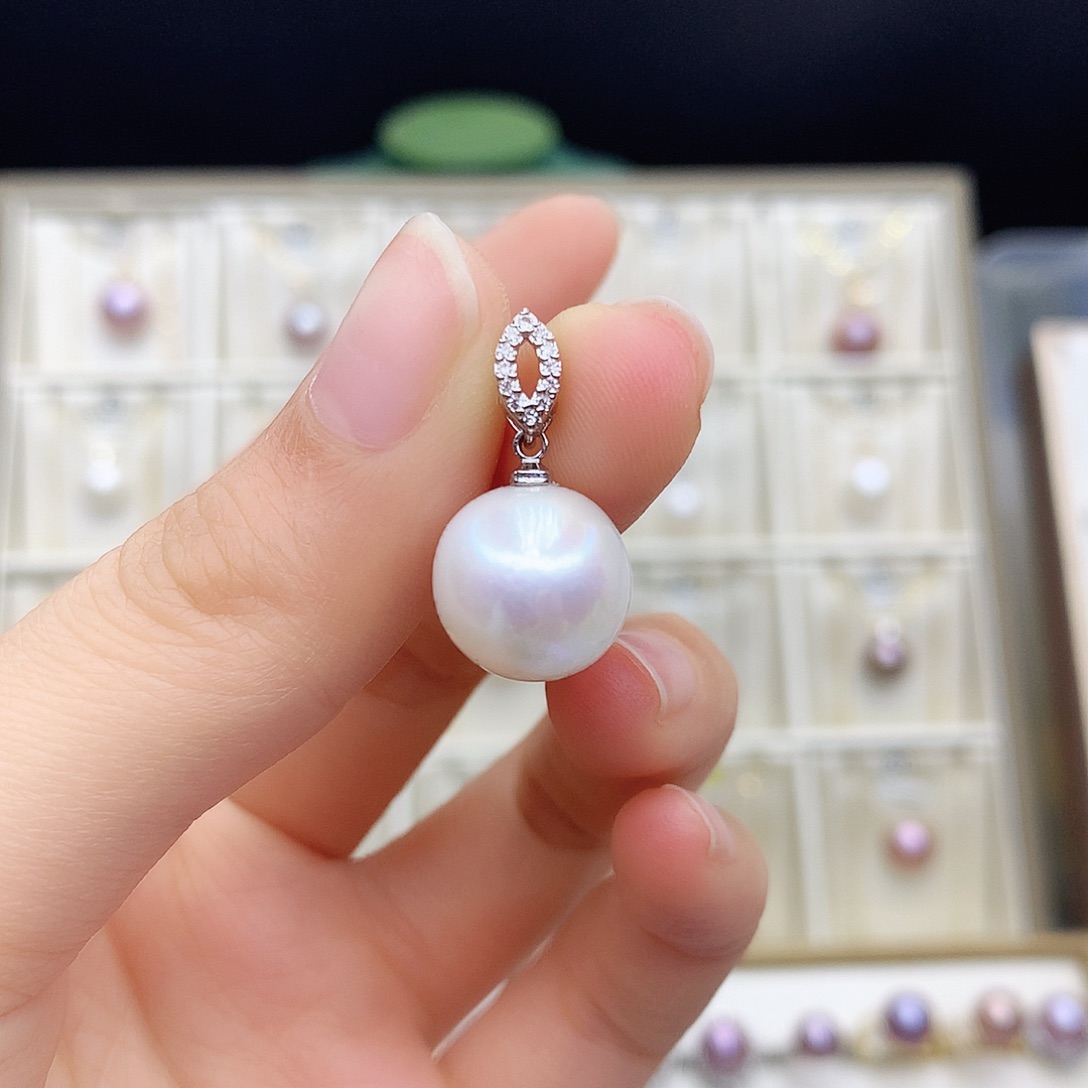 淡水珍珠颈饰合金