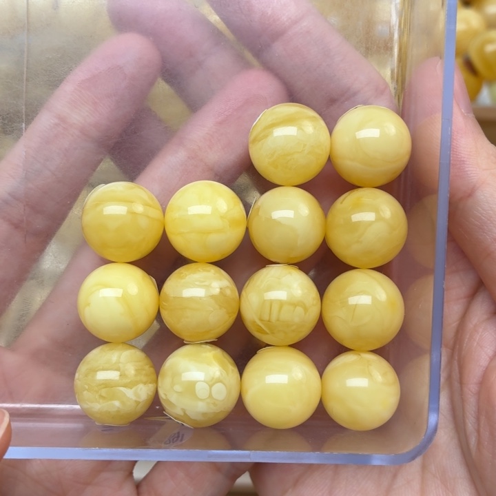 蜜蜡未镶嵌裸石14+白花手串