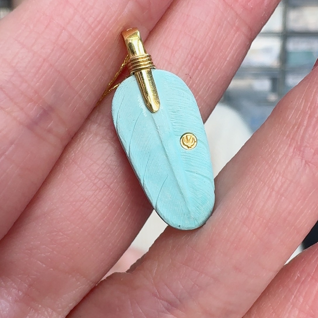 绿松石珠宝奇石18K金镶嵌